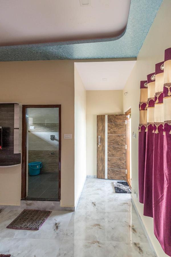 Krishna Homestay Hampi Buitenkant foto
